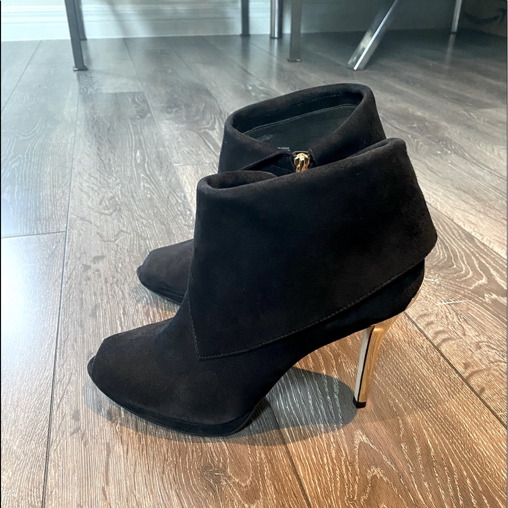 MICHAEL KORS Seude Shooties